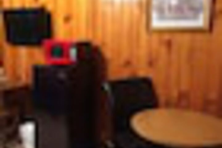 Room 14 of 15