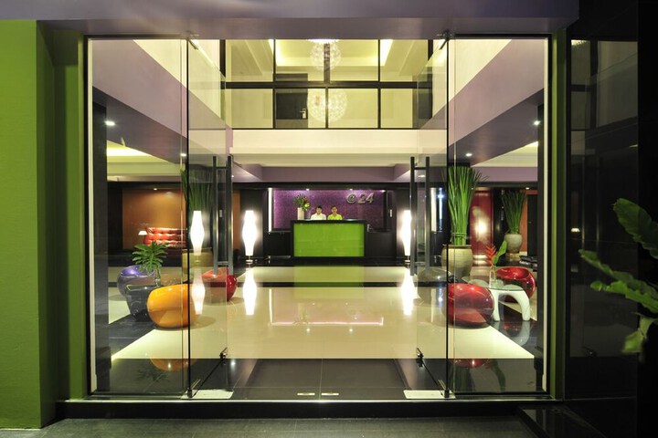 Hotel 27 of 34