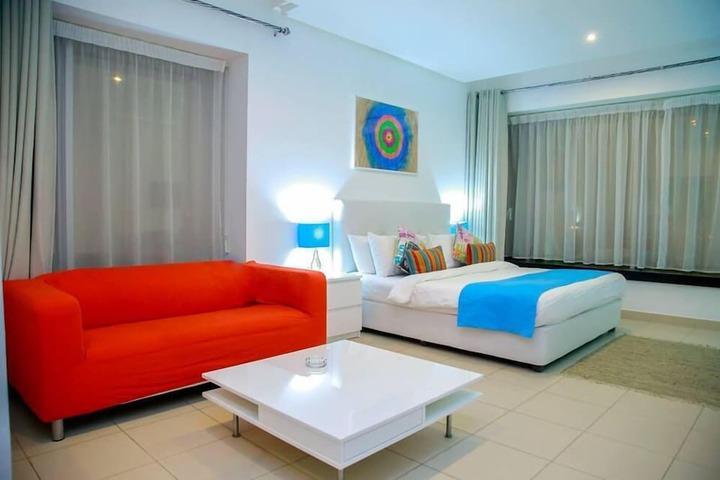 Room 15 of 44