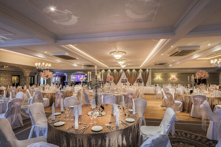 Indoor wedding