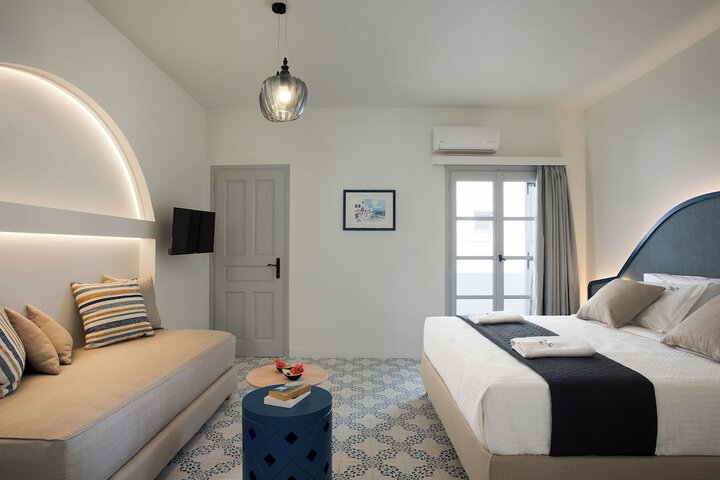 Room 103 of 277