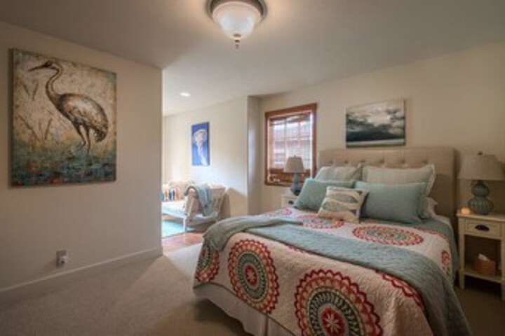 Room 26 of 29