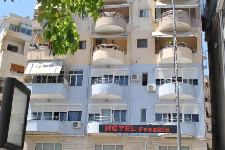 Hotel Freskia