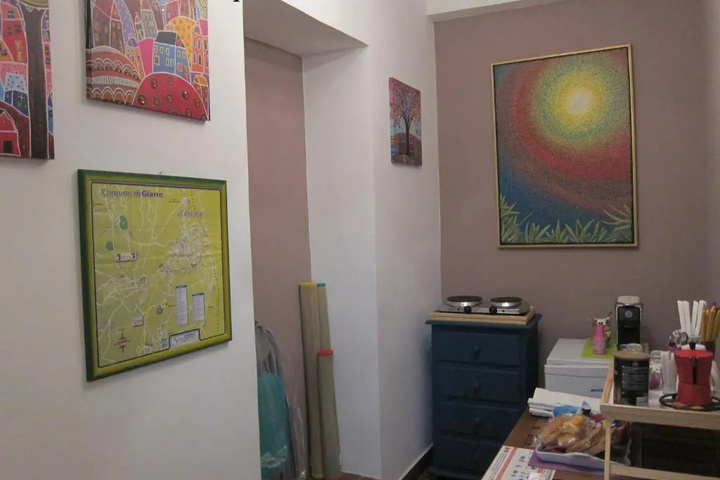 Moni Rooms