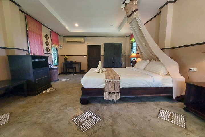 Room 26 of 89