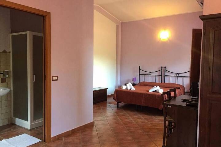 Room 10 of 41
