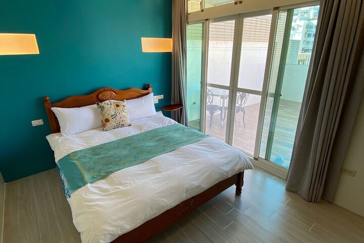 Room 14 of 36