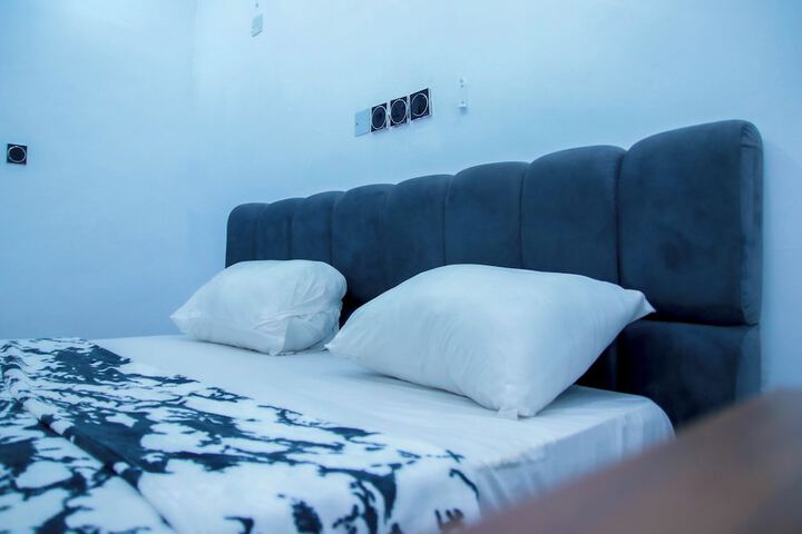 Room 16 of 58