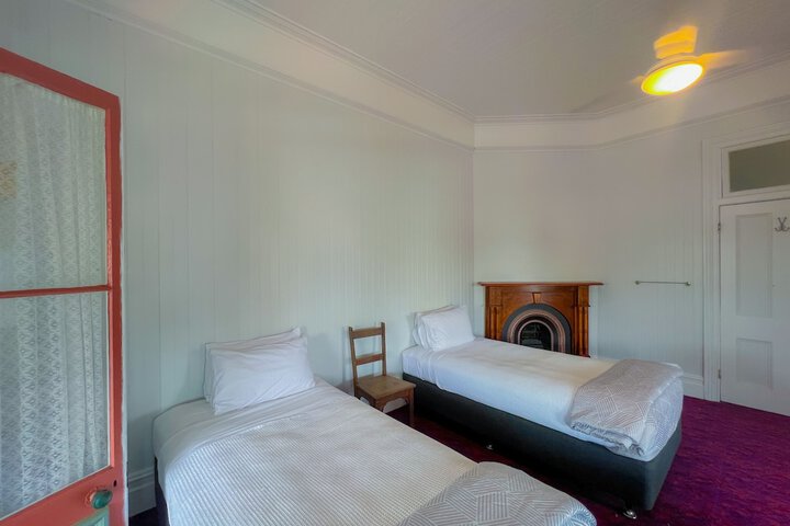 Room 20 of 29