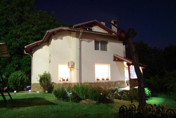 Property image 4