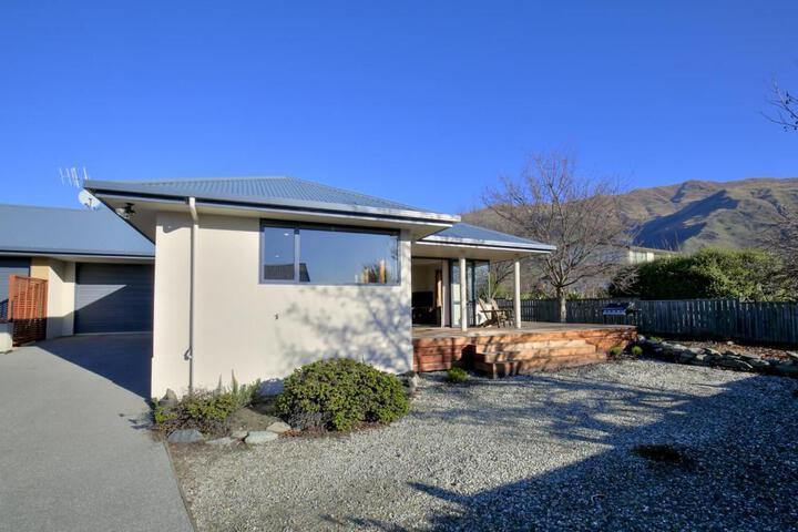 Mountain Views from Meadowstone