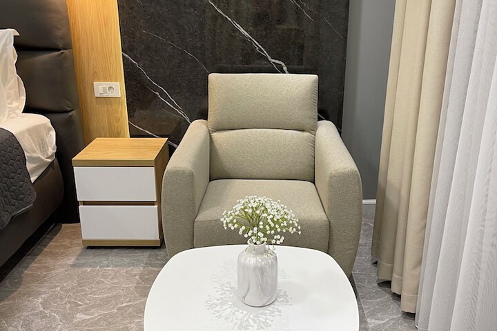 Room 14 of 45