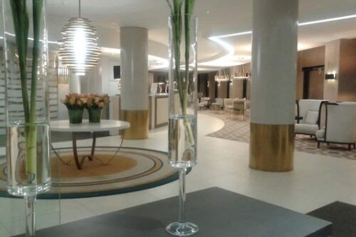 Hotel Interior 5 of 138