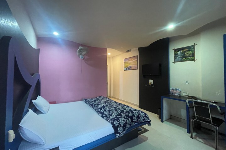 Room 29 of 94
