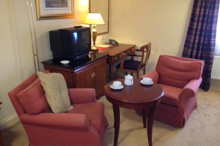 Room 18 of 53