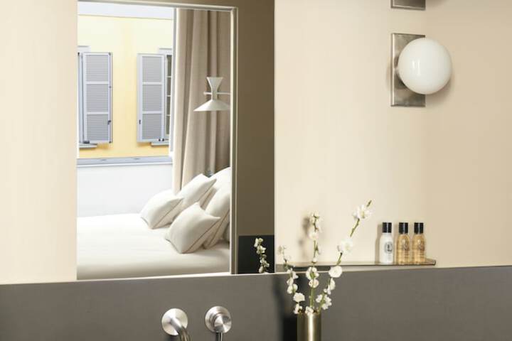 Room 38 of 42