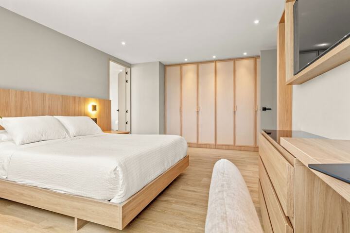 Room 8 of 59
