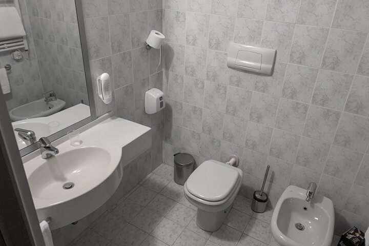 Room 31 of 57