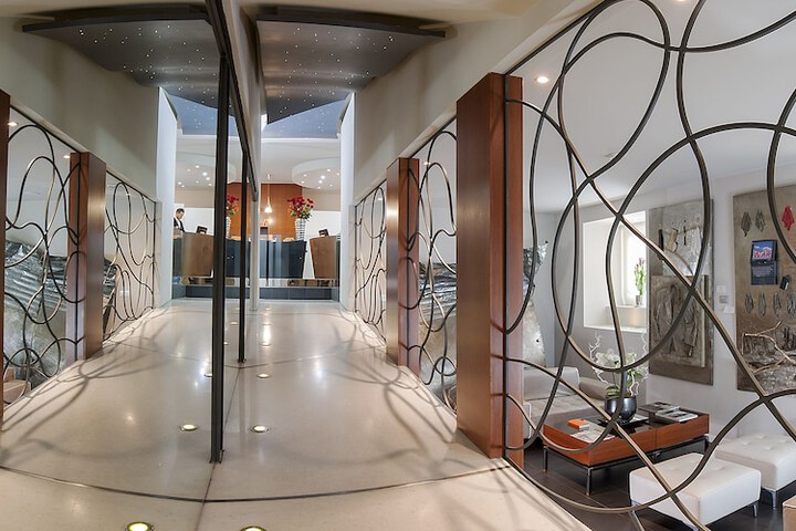 Ballroom/Hall 49 of 55