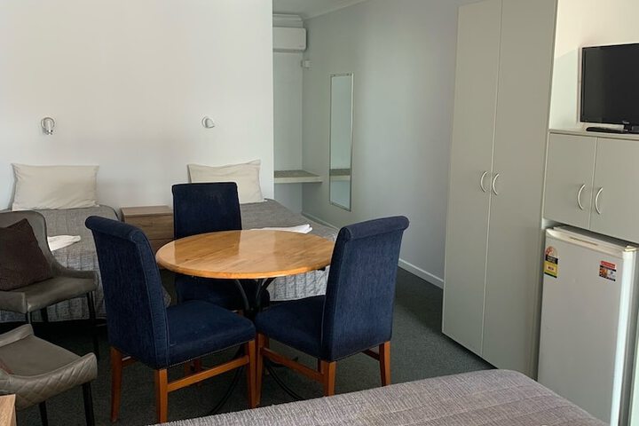 Room 17 of 58