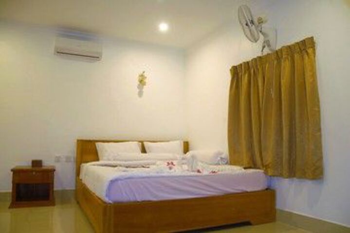 Room 48 of 113