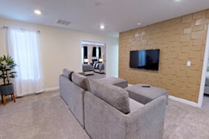 Room 14 of 39