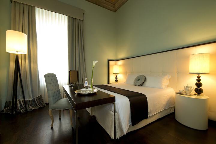 Room 7 of 23