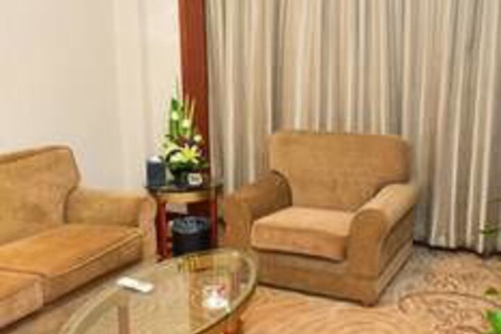 Room 20 of 62