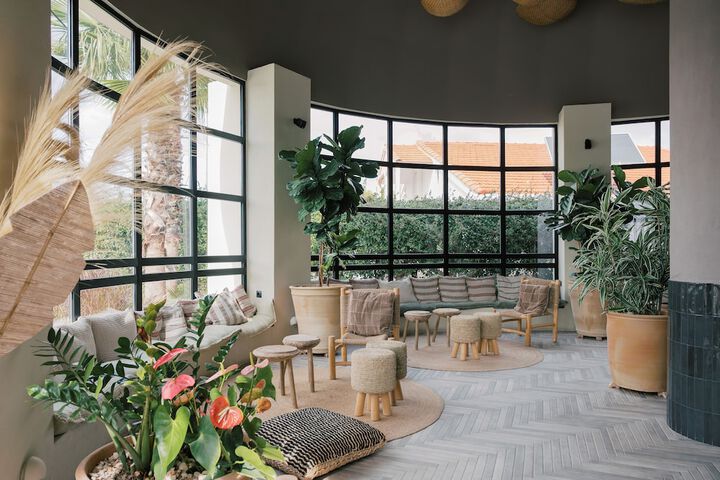 Lobby Entry