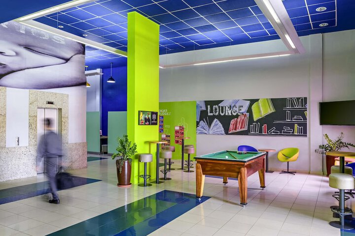 Hotel 36 of 41