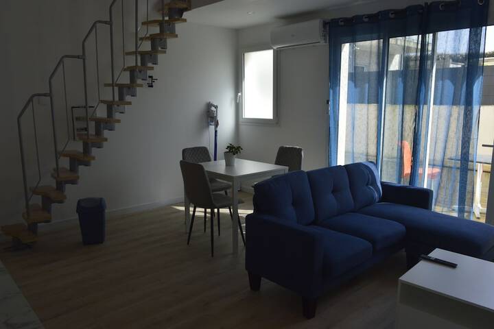 Room 53 of 92