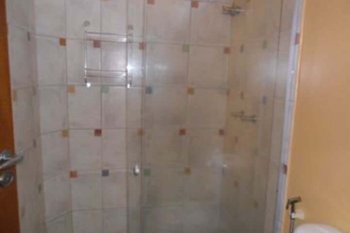 Room 48 of 177