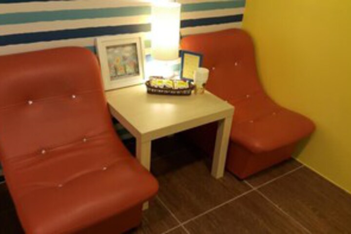 Room 16 of 16