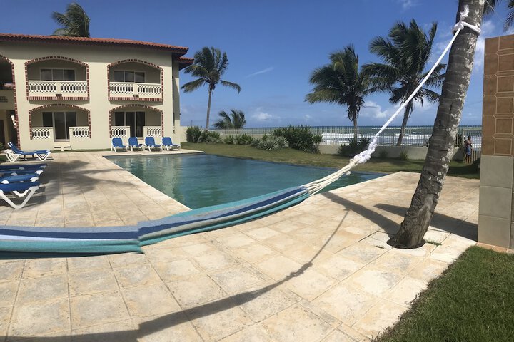 Hotel Pool