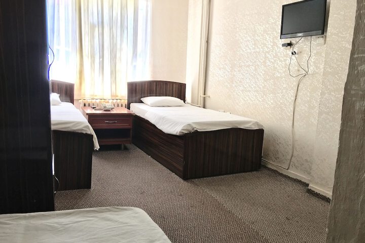 Room 22 of 27