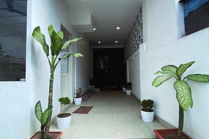 Hotel Interior 5 of 17