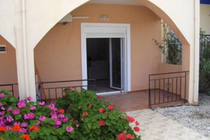 Terrace/Patio 13 of 13