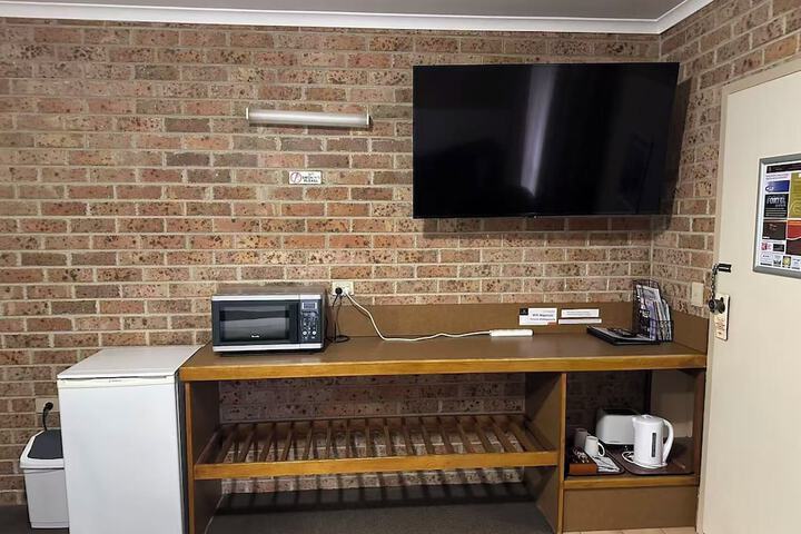Room 22 of 53