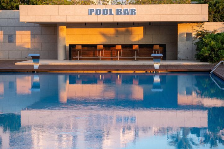 Pool 80 of 99