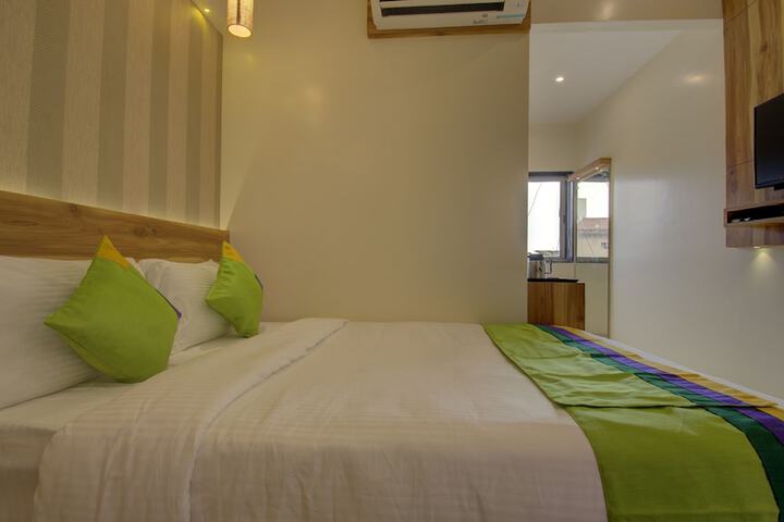 Room 7 of 34