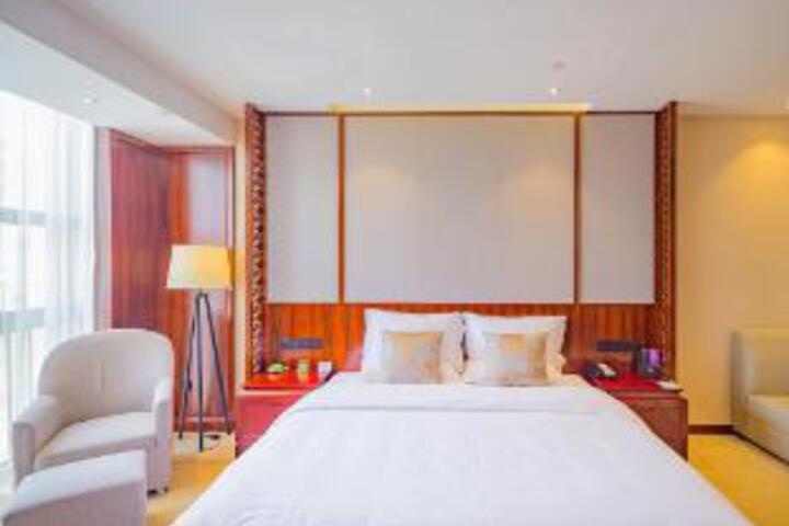 Room 16 of 17