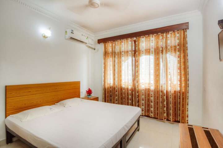 Room 29 of 65