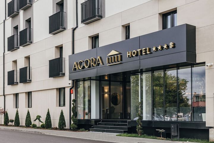 Hotel 65 of 65