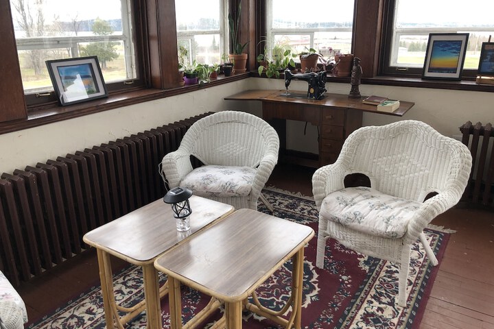 Sundeck 41 of 55