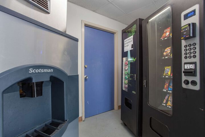 Vending machine