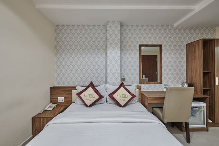 Room 21 of 45
