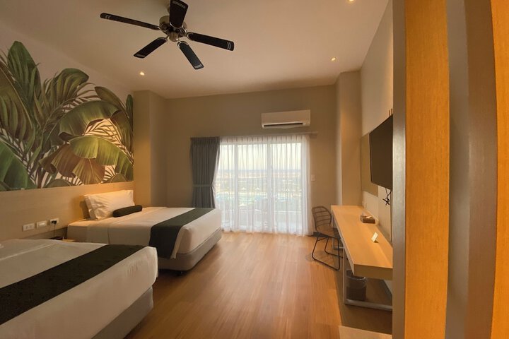Room 4 of 47