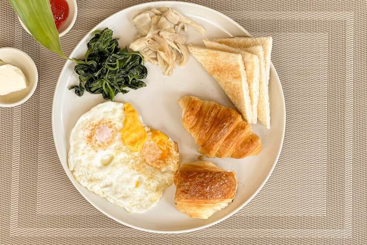 Breakfast/Coffee Service 76 of 97