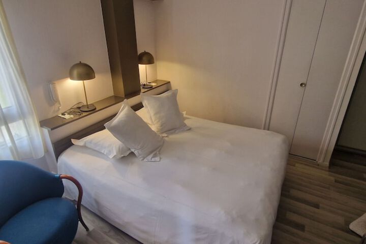 Room 86 of 127