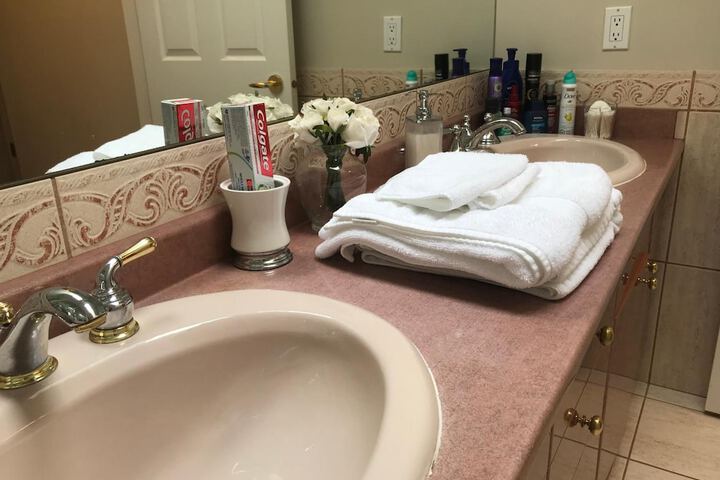 Clean Restrooms